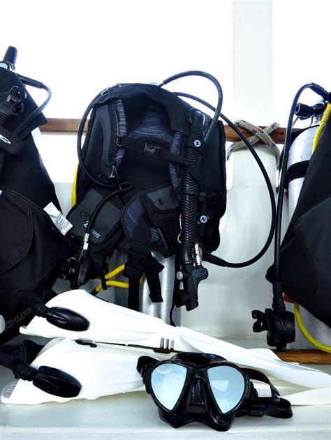 best travel scuba gear.